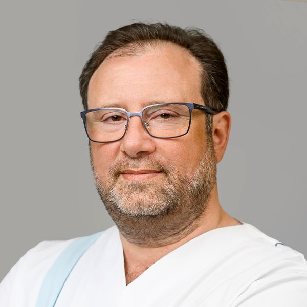 Абрамов  Александр  Николаевич